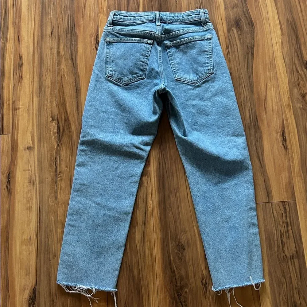 Topshop Light Blue Straight-Leg Capri Jeans